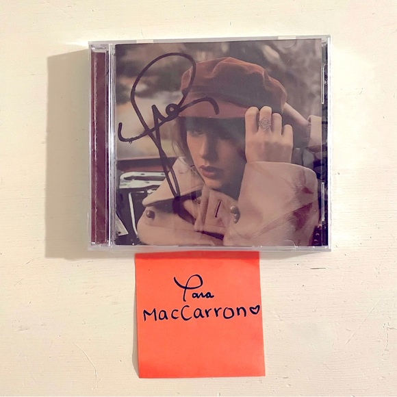 SIGNED & SEALED Taylor Swift RED (TV) CD - Picture 1 of 1